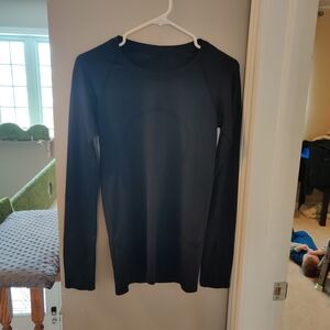 Lululemon Swiftly Tech Long Sleeve